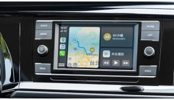 Zaščitno steklo Pixsel za monitor VOLKSWAGEN CARAVELLE - 6.5“ 2020 - 2024