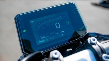 Zaščitno steklo Pixsel za merilnik hitrosti motornega kolesa YAMAHA MT-07 2025 - 7.9“