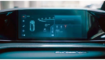 Zaščitno steklo Pixsel za monitor FERRARI PUROSANGUE - 11.9“ 2023 -