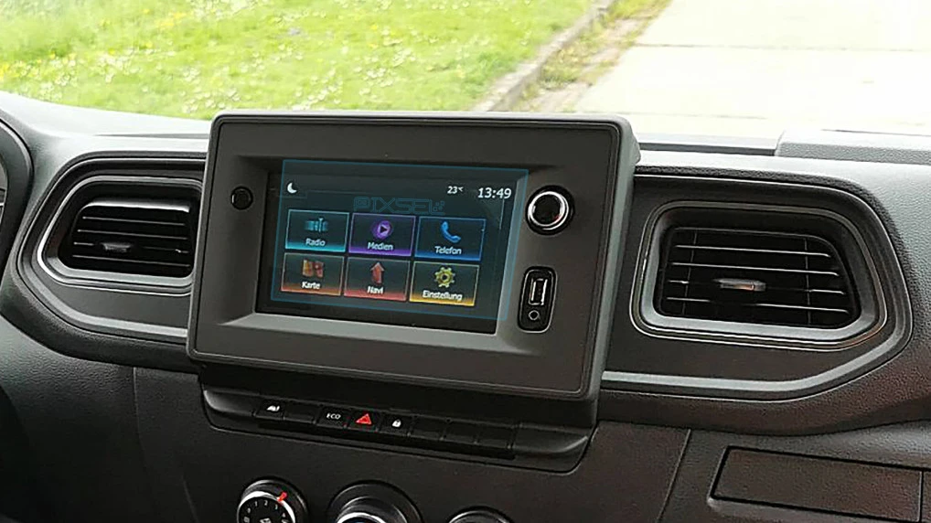 Zaščitno steklo Pixsel za monitor RENAULT MASTER - 6.9“ 2020 - 2023