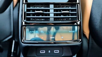 Zaščitno steklo Pixsel za klimatsko napravo GEELY MONJARO - 6“ 2023 -