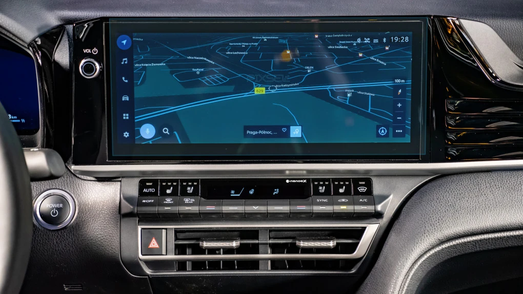 Zaščitno steklo Pixsel za monitor TOYOTA CAMRY - 13.4“ 2024 -