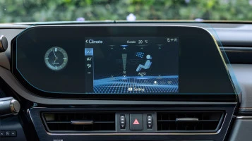 Zaščitno steklo Pixsel za monitor LEXUS ES - 17.4“ 2021 -
