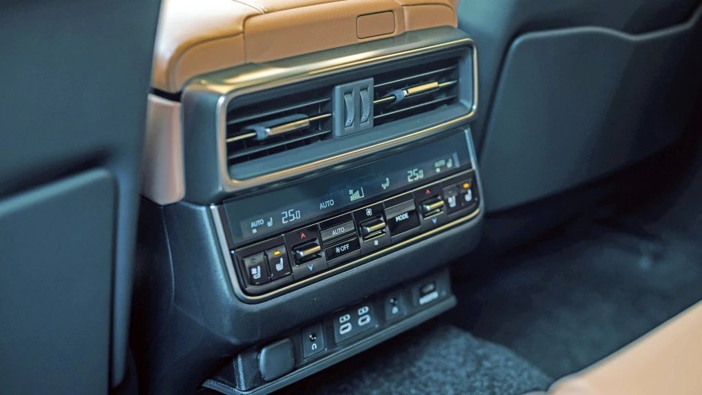 Zaščitno steklo Pixsel za zadnjo klimatsko napravo LEXUS LX - 10.6“ 2021 -