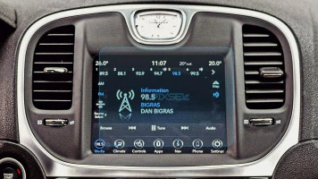 Zaščitno steklo Pixsel za monitor CHRYSLER 300 - 8.1“ 2014 - 2020