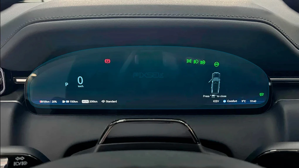 Zaščitno steklo Pixsel za armaturno ploščo ZEEKR 9X - 13.6“ 2025 -