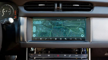 Zaščitno steklo Pixsel za monitor JAGUAR XF - 9.9“ 2016 - 2020